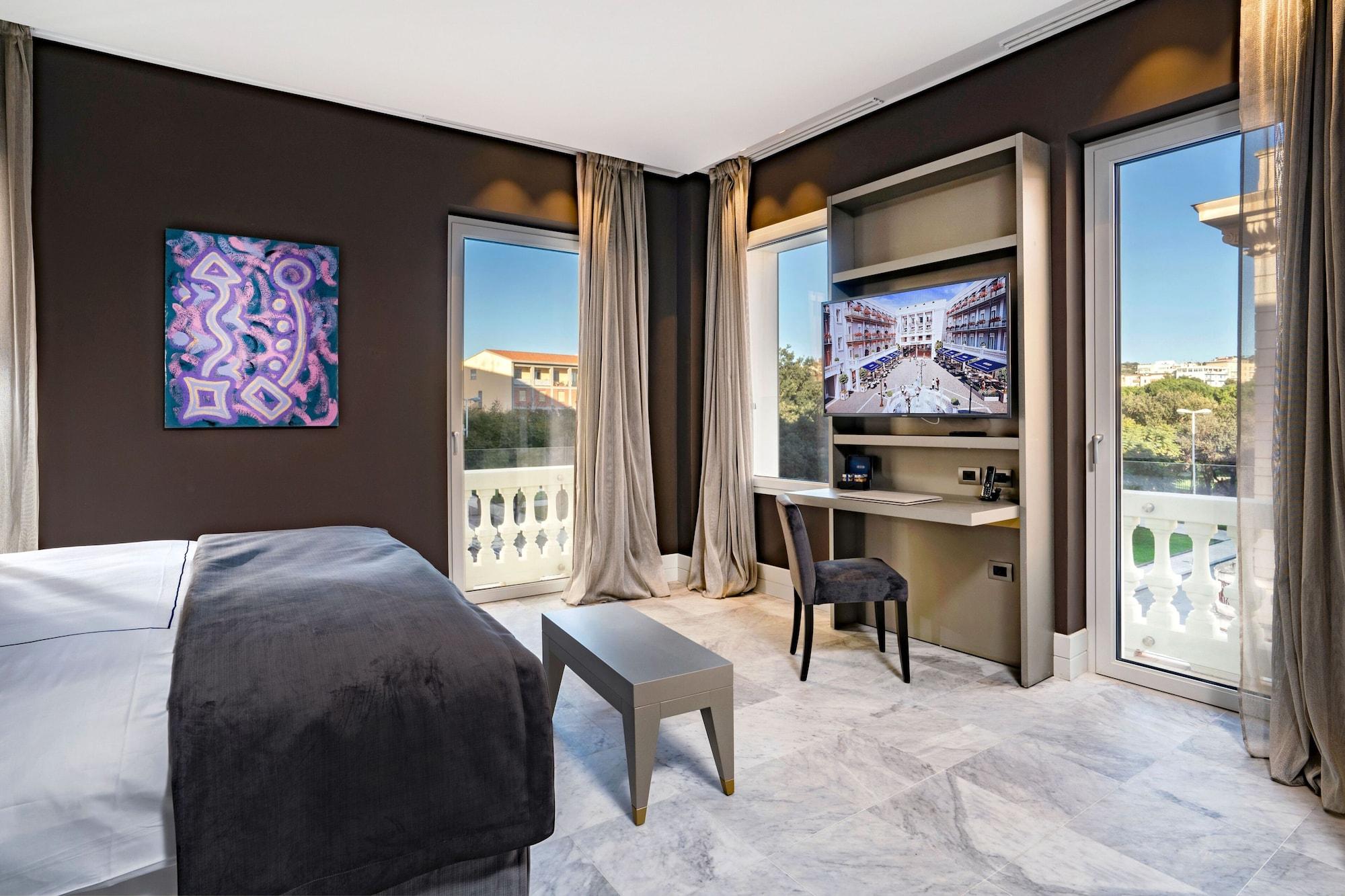 Palazzo Doglio Hotel Cagliari Exterior photo Suite